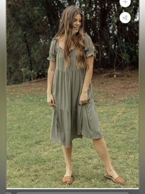 BROWN Neuflora Tiered Short-Sleeve Midi Dress